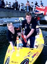 2 Britons set sail to cross the Pacific in rowboat